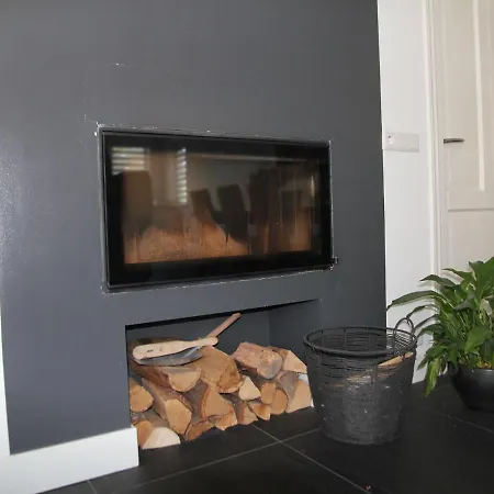 빌라 Modern With Veranda In Limmen