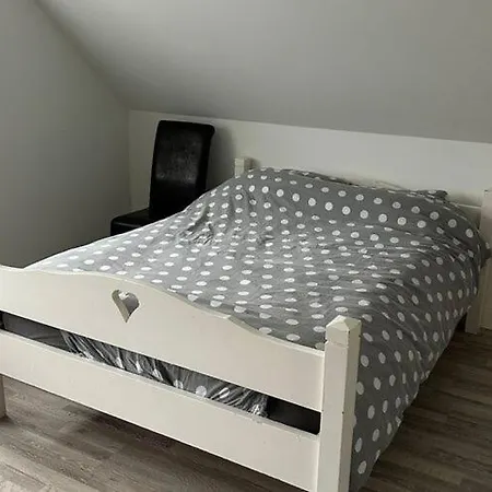 Modern With Veranda In 빌라 *